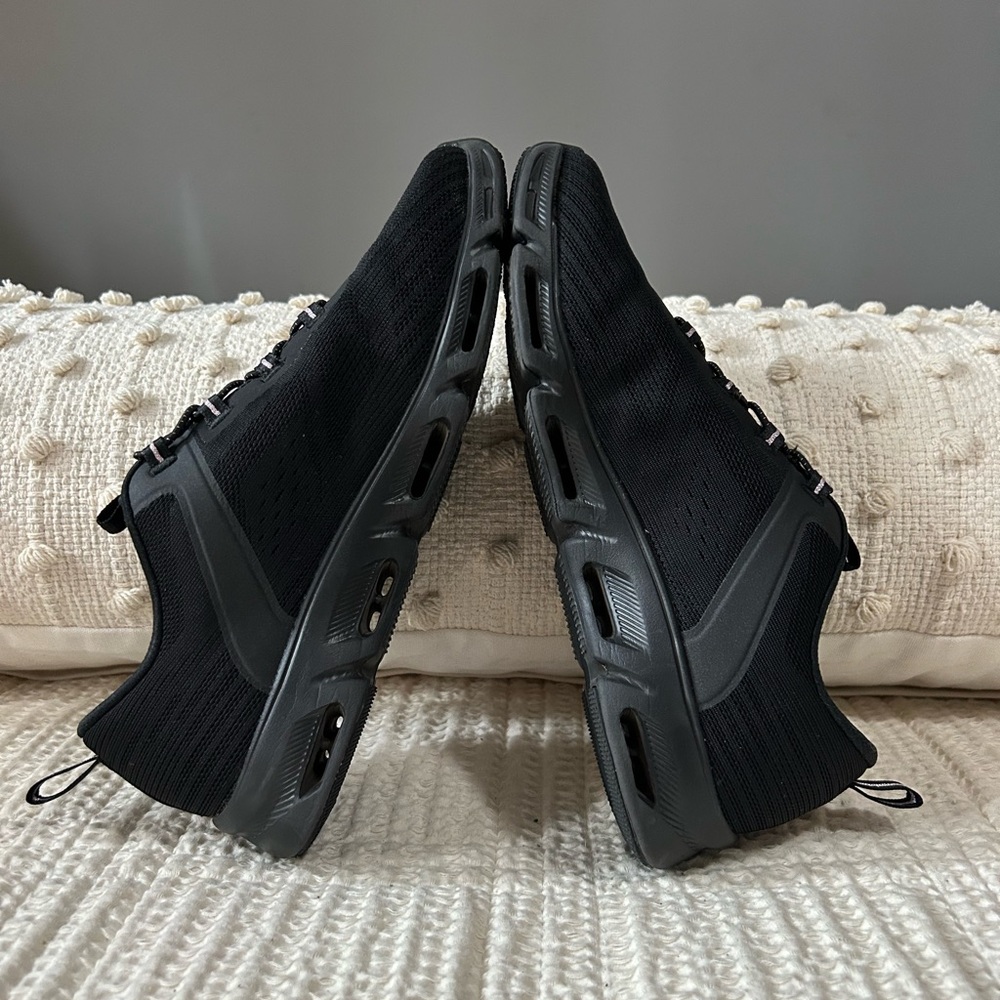 Skechers Black Casual Sneakers - Picture 3 of 8